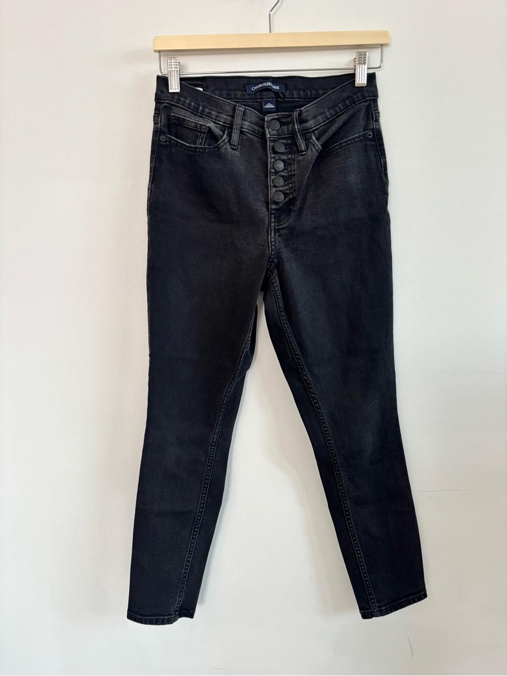 Calvin Klein Women's High-Rise Button-Front Jeans in Washed Gray Wash- Size 28